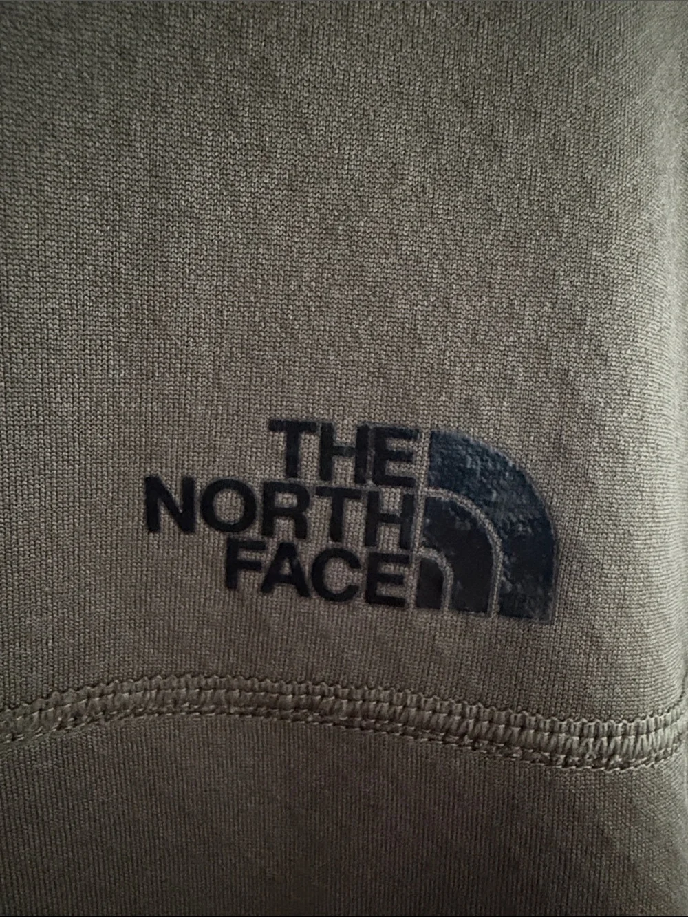 The North Face Men's Olive Green / Brown Quarter-Zip Fall Pullover
